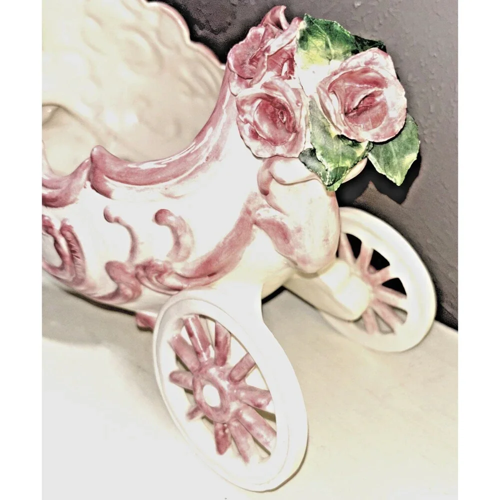 Mary Leone Pottery Whimsical Carriage Planter with Bouquet of Roses Vintage 1975